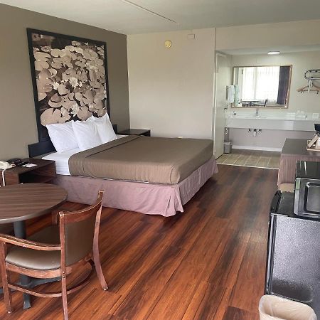 Super 8 By Wyndham Valdosta Mall Zewnętrze zdjęcie