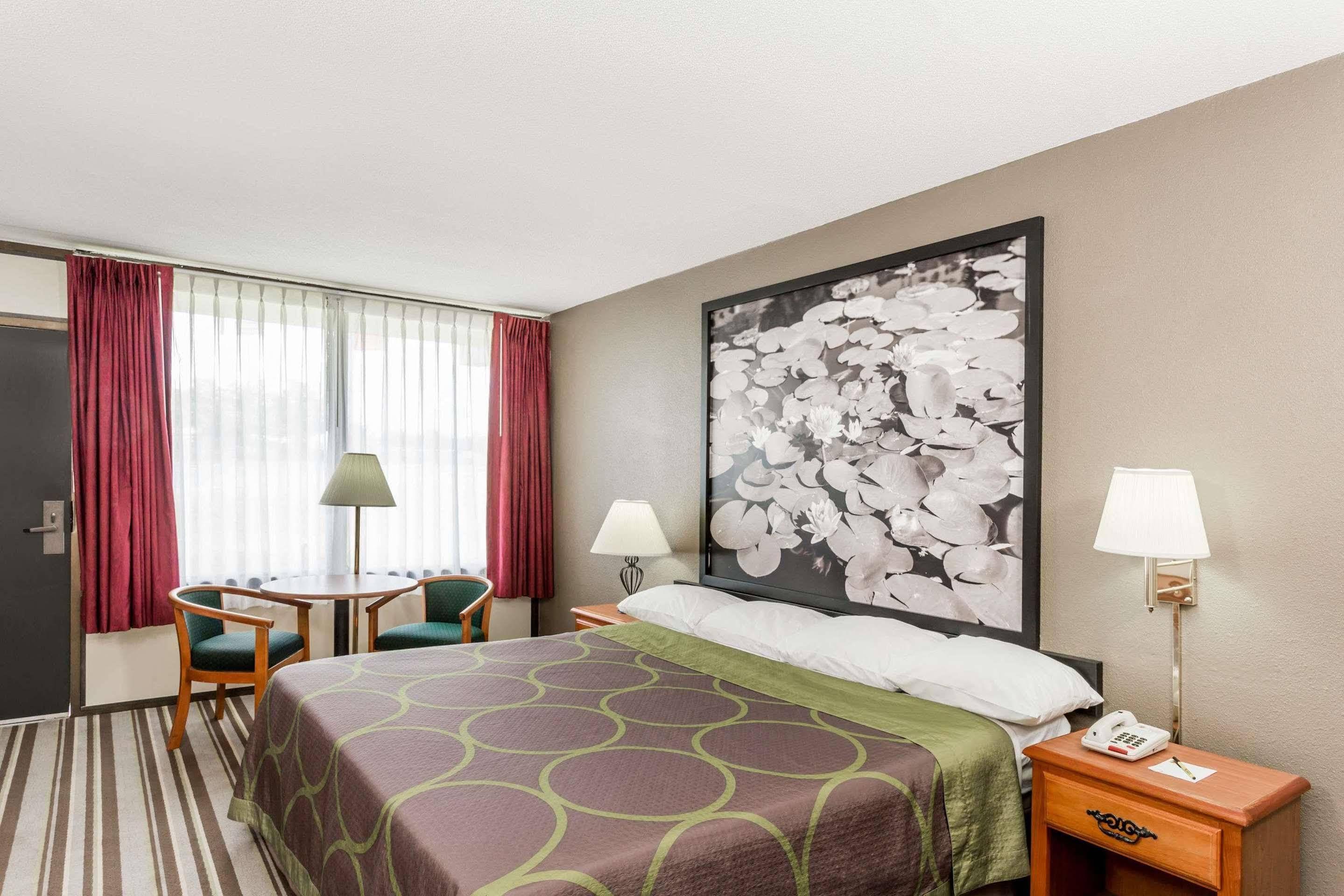Super 8 By Wyndham Valdosta Mall Zewnętrze zdjęcie
