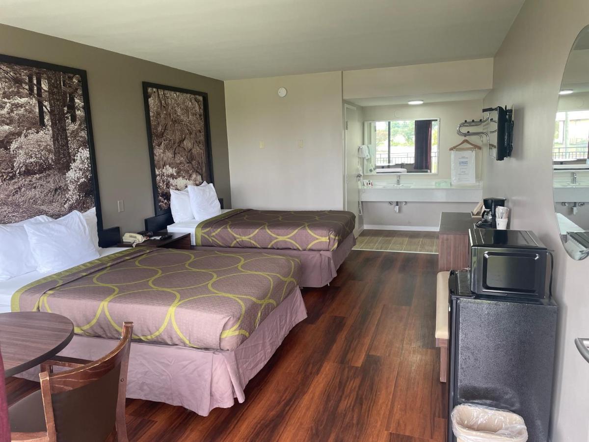Super 8 By Wyndham Valdosta Mall Zewnętrze zdjęcie